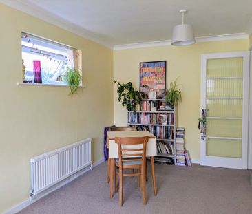 Flat 2,, Denison Court, Orchard Avenue - Photo 3