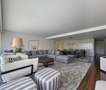 3 bedroom luxury Apartment for rent in Porto, Portugal - Photo 4