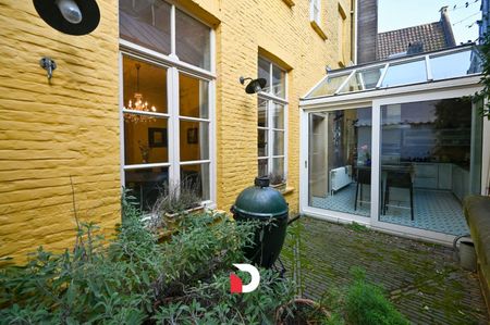 Uitzonderlijke herenwoning op schitterende locatie in hartje Brugge - Photo 5