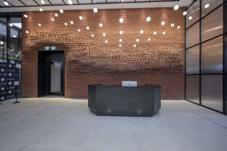 For Lease - 3200 William Coltson Avenue Unit# 825, Oakville, Ontario - Photo 4