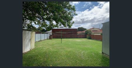 HEART OF TOWN - Photo 5