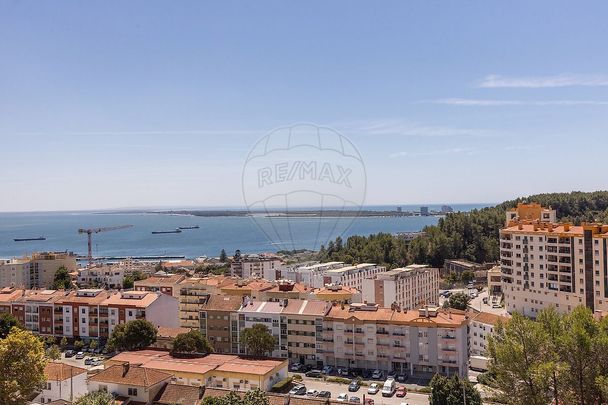 Apartamento T3 em Setúbal - Photo 1