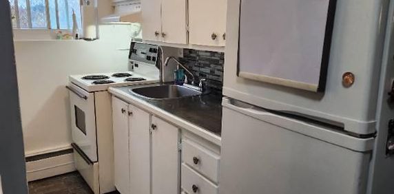 3½ à louer- Tout inclus - Sherbrooke - Photo 2