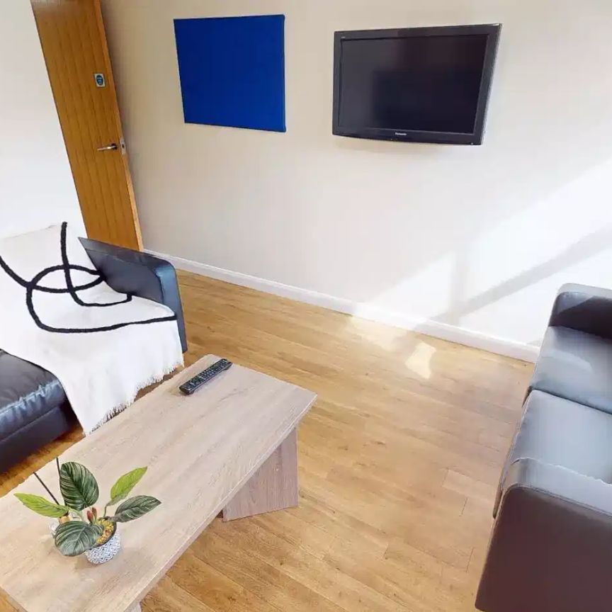 Bronze Non Ensuite - Photo 1