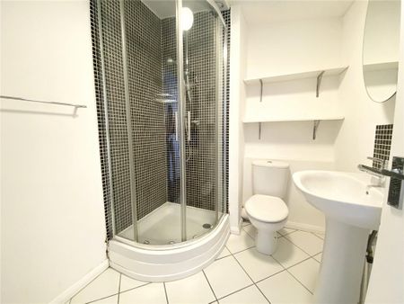 1 bedroom flat to rent - Photo 4