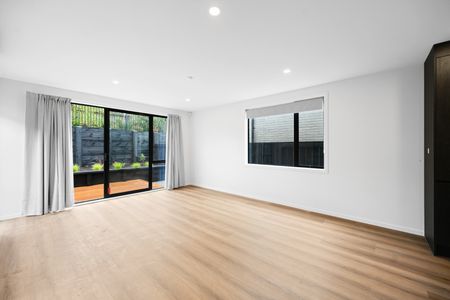 Welcome to your next chapter in refined, contemporary living. - Photo 5