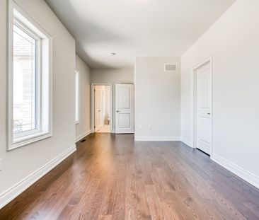 For Lease - 160 Winthrop Crescent, Vaughan, Ontario - Photo 3