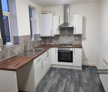 2 bedroom terraced house to rent - Photo 4