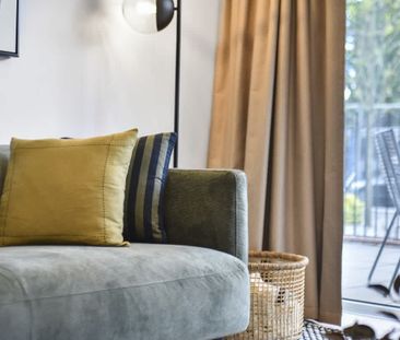 161 Evelyn Street Deptford SE8 - Photo 2