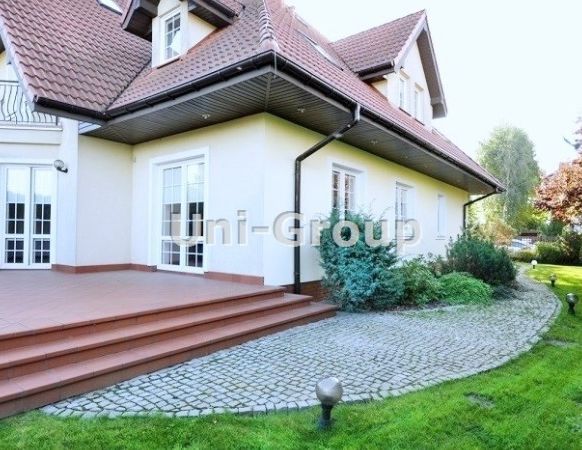 Dom na wynajem - Photo 1