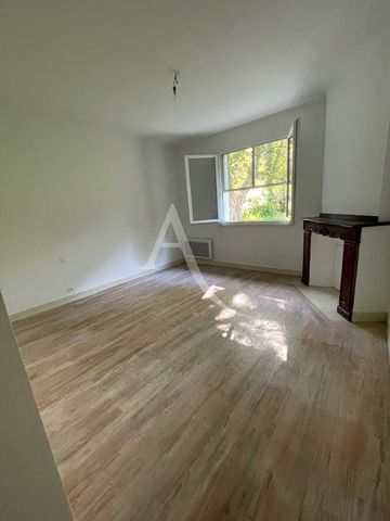 Location Maison 3 pièces 117m² - Photo 2