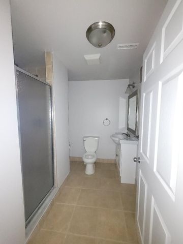 For Lease - 1078 Lovingston Crescent, Mississauga, Ontario - Photo 2