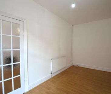 Poplar Avenue, Kings Heath, Birmingham - Photo 2