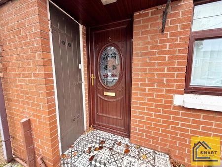 6 Clementine Drive, Belfast, BT12 5HQ - Photo 4