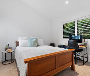 Stunning Apartment located in the heart of Noosa Heads - Photo 4