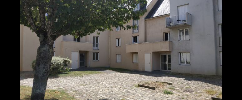 Location Appartement 3 pièces 66 m² Bourges - Photo 1