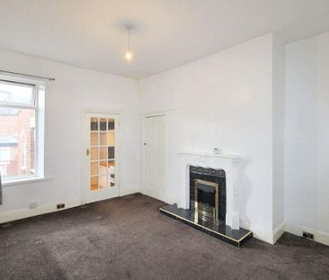 3 bed upper flat to rent in NE6 - Photo 4