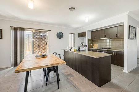 6 Hegarty Place, 3340, Maddingley Vic - Photo 5