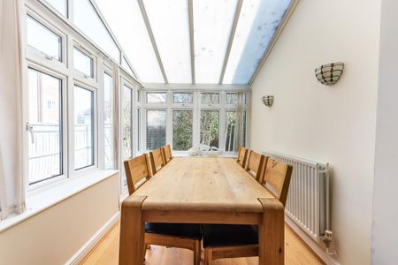 3 bedroom townhouse to rent - Photo 3