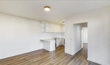 One Bedroom Apartment - Photo 5