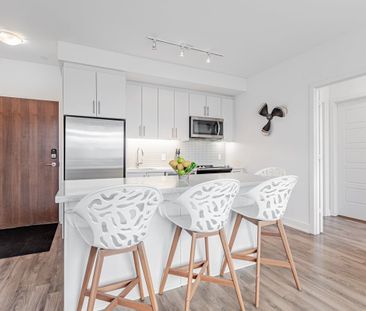 For Lease - 301 Sea Ray Avenue Unit# C419, Innisfil, Ontario - Photo 4