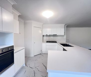 2 River Gum Grove, Hamlyn Terrace NSW 2259 - House For Rent | Domain - Photo 1