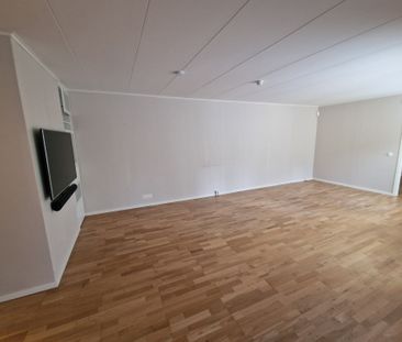 Rödklövervägen, Hässelby - Photo 4