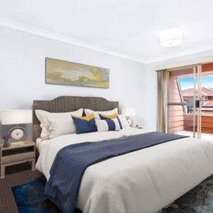 Burwood - Photo 2