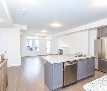 For Lease - 15 Gunton Street, Aurora, Ontario - Photo 6