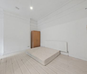 Studio Flat, Ferme Park Road, N8 - Photo 4