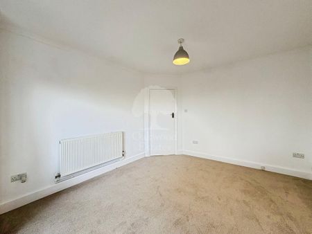 2 bedroom maisonette to rent - Photo 4