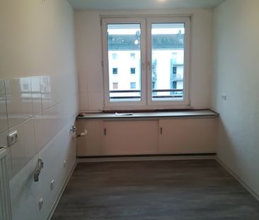 Modernisierte 2-Zimmer-Wohnung in Wuppertal Vohwinkel . Mit Sonnenb... - Photo 2