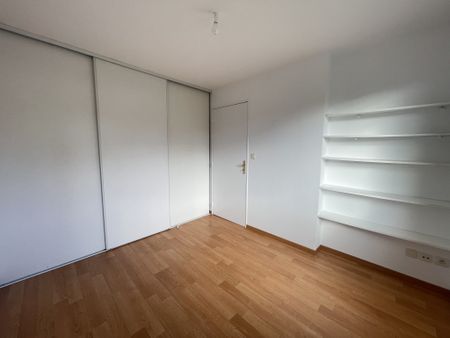 Location Appartement 2 pièces 37m² CLERMONT FERRAND 63000 - Photo 3