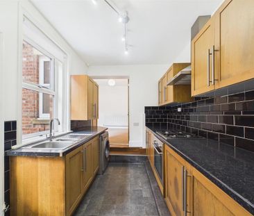 2 bedroom apartment to rent - Photo 6