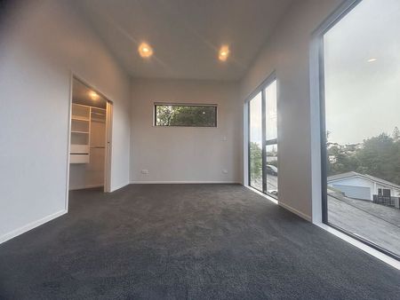 New Build: 3-Bed 3-Bath Home Overlooking the Bush - Photo 3