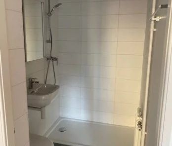 1.5 Zimmer, 1. Stock - Photo 1