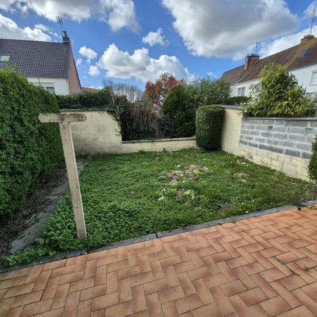 Location Maison 4 pièces 98m² ST OMER 62500 - Photo 3