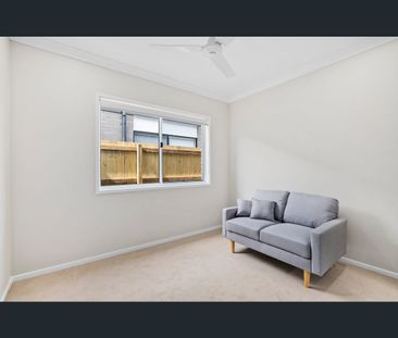1/25 Vivienne Way, Marsden, Qld 4132 - Photo 3