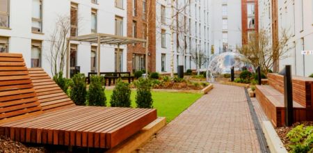 One Bed Apartment - Photo 2