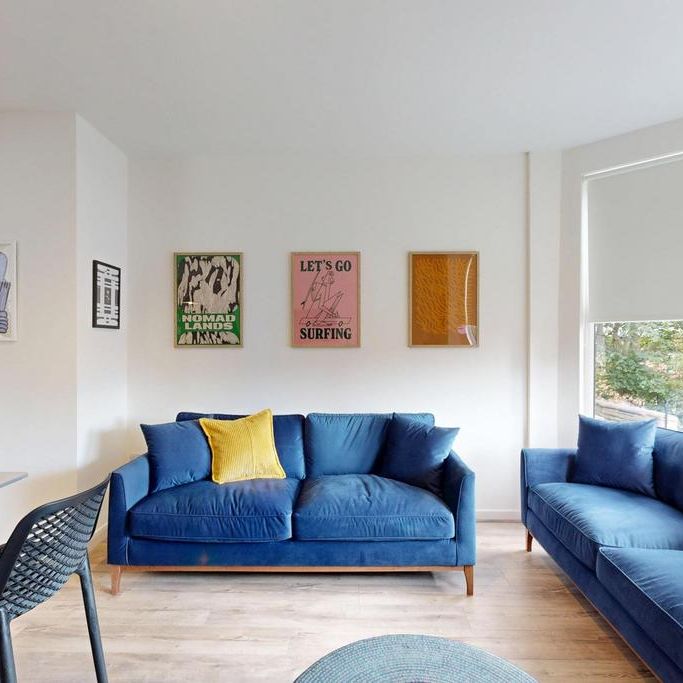 6 bedroom house to rent - Photo 1