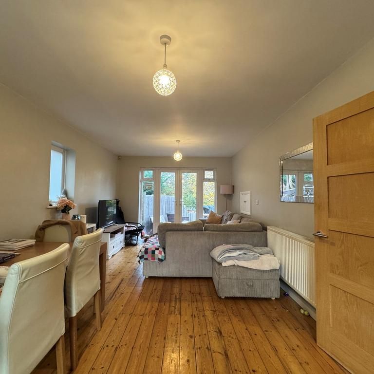 3 bedroom house to rent - Photo 1