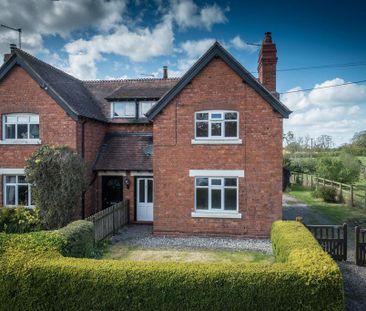 3 bedroom semi-detached house to rent - Photo 1