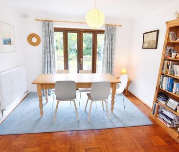 4 bedroom detached house to rent - Photo 2