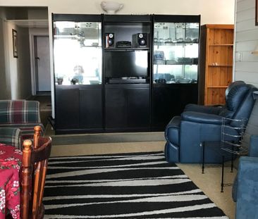 Gladesville - Photo 2