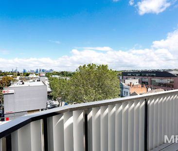 401/121 Power Street, Hawthorn - Photo 4