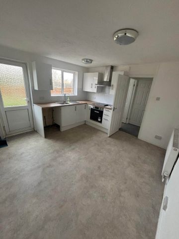 Pensford Drive, Eastbourne - Photo 4