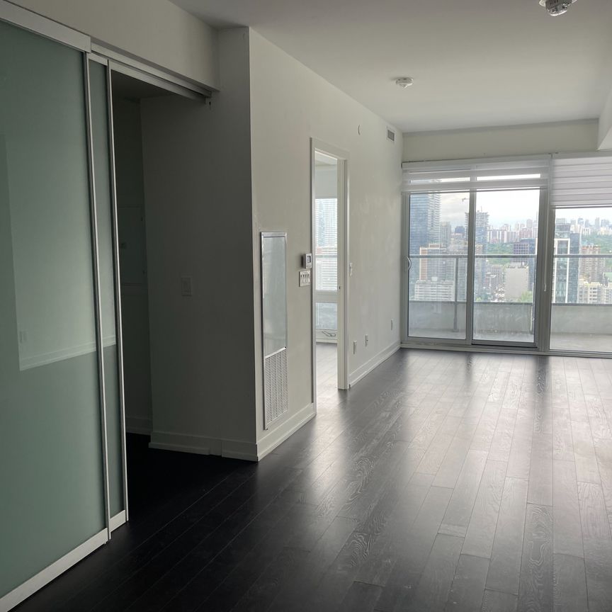 For Lease - 85 Wood Street Unit# 3910, Toronto, Ontario - Photo 1