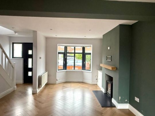 Part Furnished 2 bedroom semi detached - Photo 1