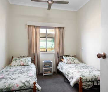 FULLY FURNISHED IN PICCADILLY! - Photo 2