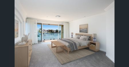 BEAUTIFUL FULLY RENOVATED FAMILY HOME IN EXCLUSIVE SOVEREIGN ISLAND - Photo 4